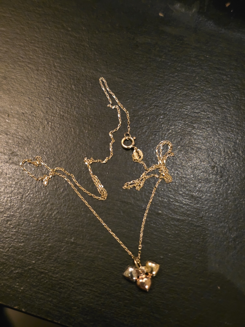 14k Gold Nexklace With 3 Hearts Charm Necklace - Women's Jewelry - Picture 6 of 6